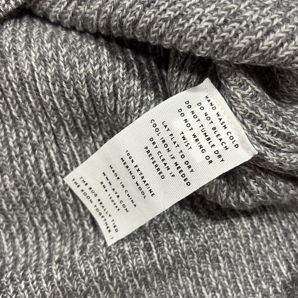 NWOT AYR Men's Crewneck The Sloop Fuzzy TV Ribbed Gray Sweater - Picture 10 of 10